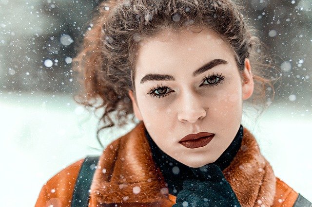 Need a Skin Therapist for Your Winter Skin Dilemmas? Azure Can Help!